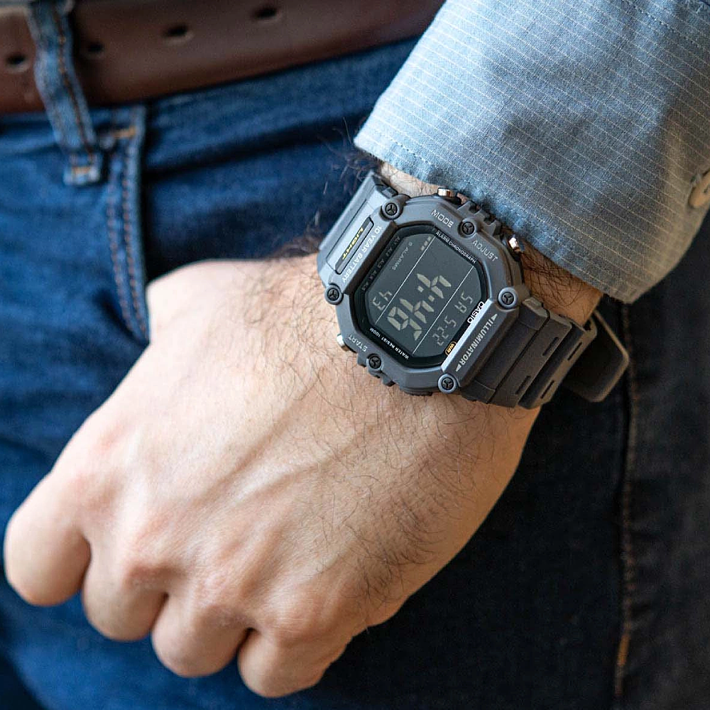 ساعت کاسیو مردانه CASIO AE-1600H-8B