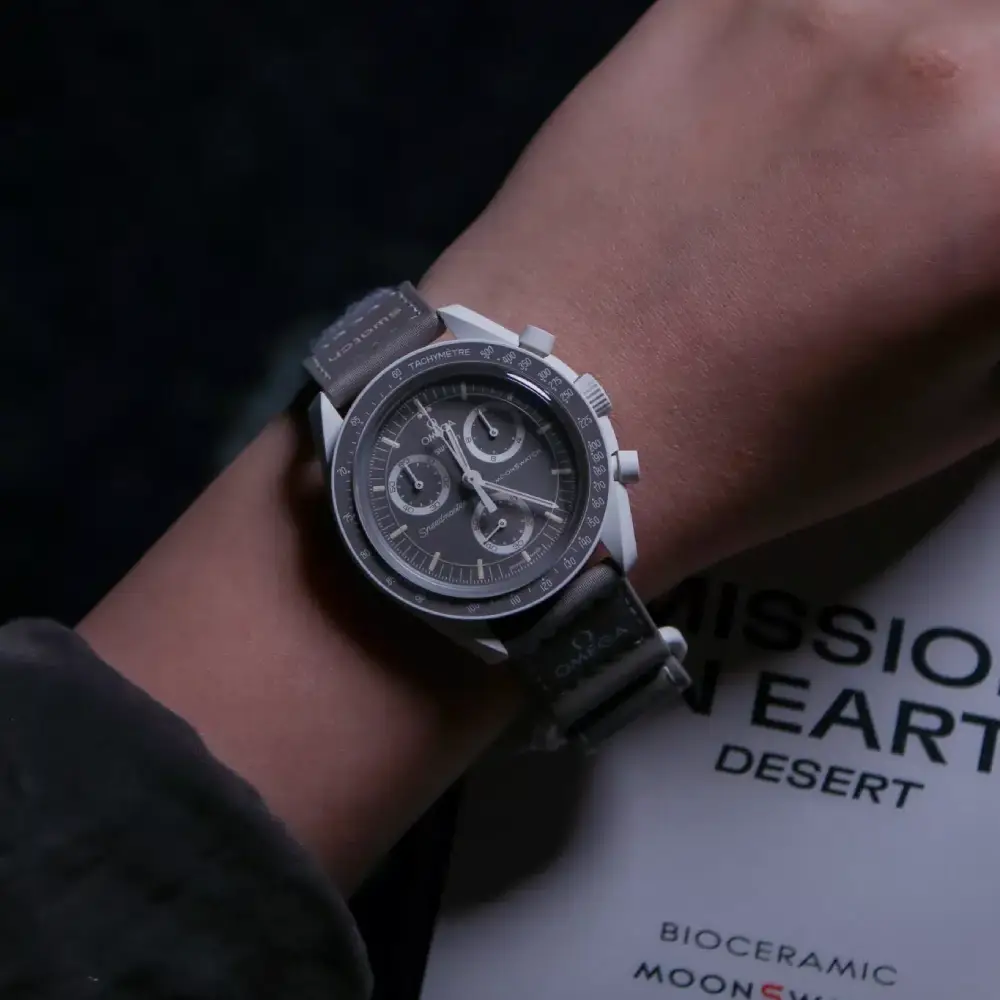 ساعت مچی امگا سواچ MISSION ON EARTH-DESERT SO33T103